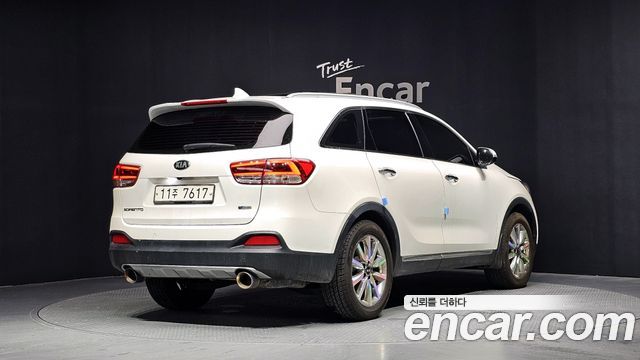 Kia Sorento 2015 — photo 2