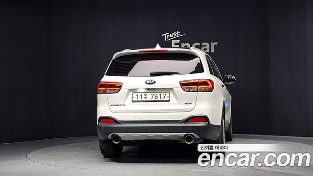 Kia Sorento 2015 — photo 4