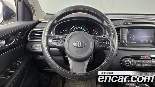 Kia Sorento 2015 — photo 12