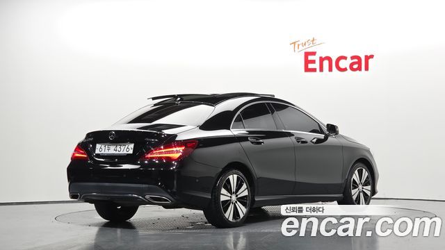 Mercedes-Benz CLA-Class 2017 — photo 2