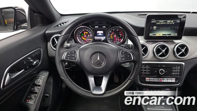 Mercedes-Benz CLA-Class 2017 — photo 13