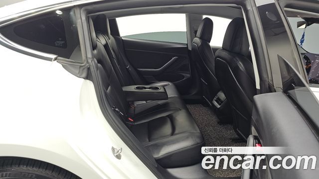 Tesla Model 3 2020 — photo 17