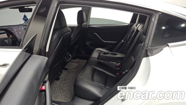 Tesla Model 3 2020 — photo 18