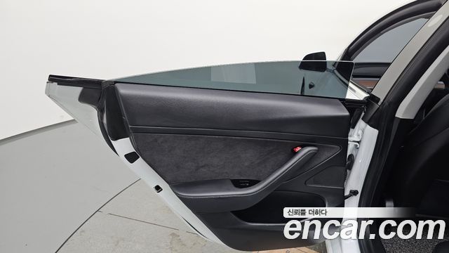 Tesla Model 3 2020 — photo 15