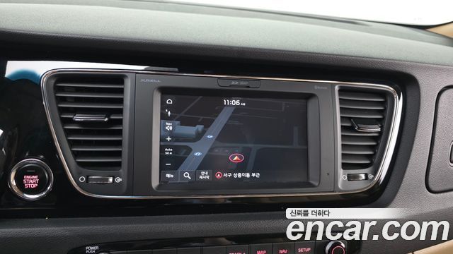 Kia Canival 2019 — photo 14