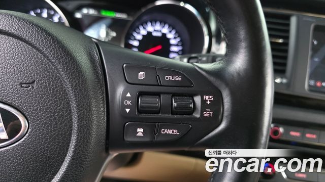 Kia Canival 2019 — photo 16