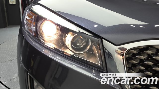 Kia Sorento 2016 — photo 8