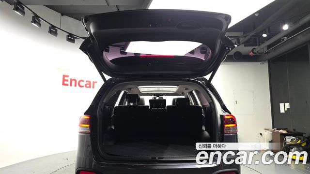 Kia Sorento 2016 — photo 27