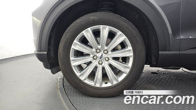 Ford Explorer 2020 — photo 5