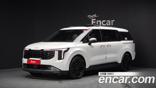 Kia Canival 2025 — photo 1