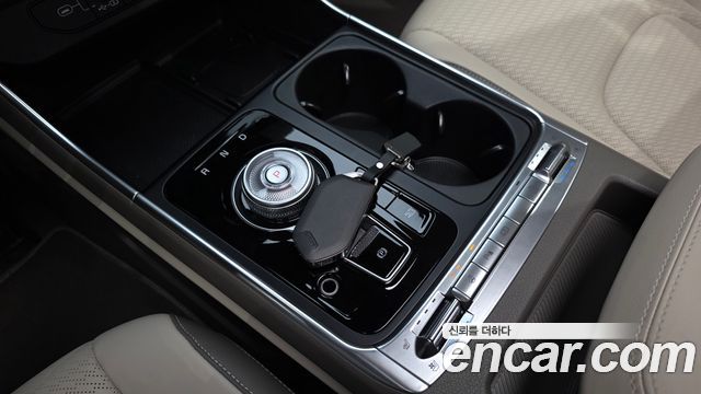 Kia Canival 2025 — photo 9