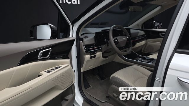 Kia Canival 2025 — photo 10