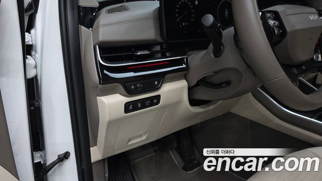 Kia Canival 2025 — photo 13