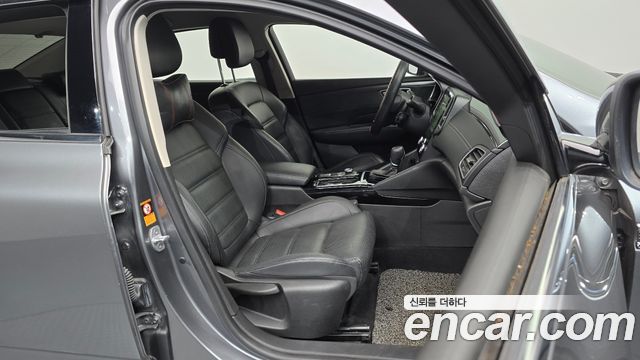 Renault Korea SM6 2016 — photo 12
