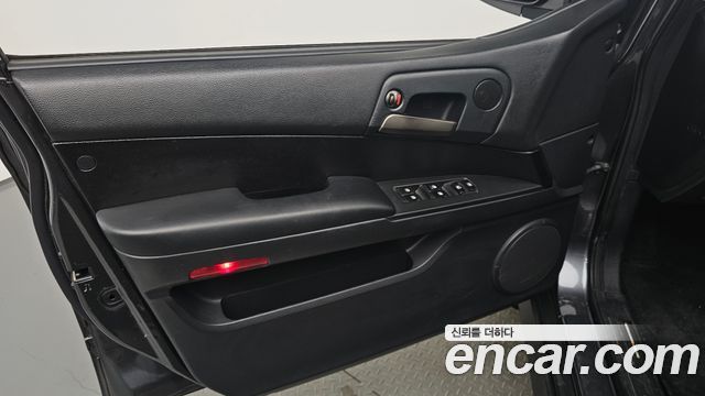 KG Mobility KORANDO 2012 — photo 14