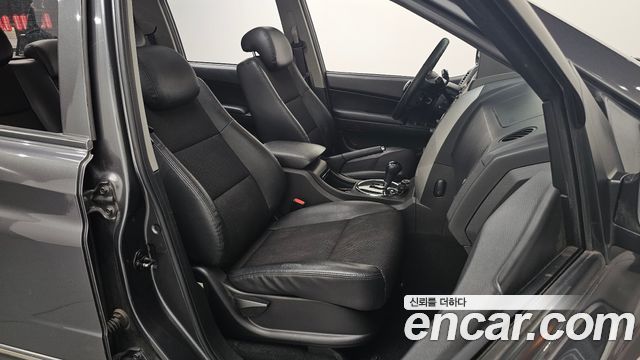 KG Mobility KORANDO 2012 — photo 16