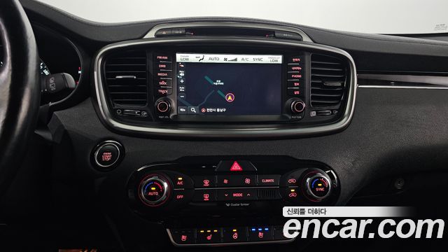 Kia Sorento 2015 — photo 19