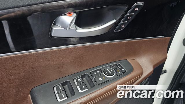 Kia Sorento 2015 — photo 29