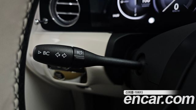 Rolls-Royce Ghost 2026 — photo 27