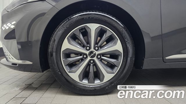 Kia K8 2023 — photo 5