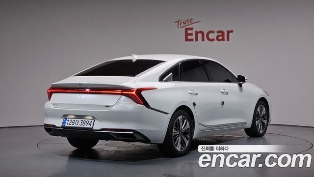 Kia K8 2022 — photo 2
