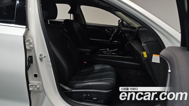 Kia K8 2022 — photo 18