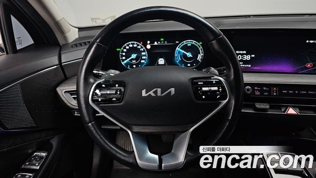 Kia K8 2022 — photo 19