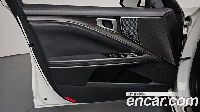 Kia K8 2022 — photo 14