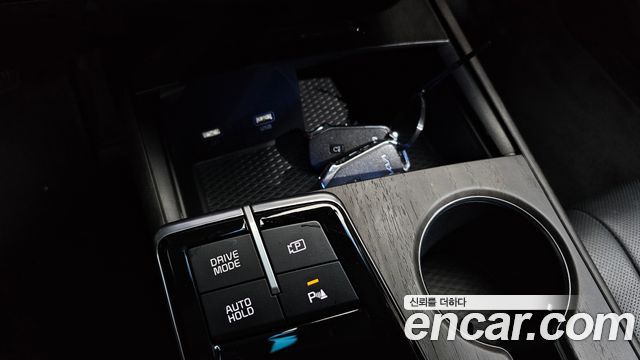 Kia K8 2022 — photo 28