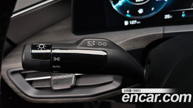 Kia K8 2022 — photo 31