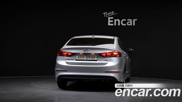 Hyundai AVANTE 2016 — photo 4