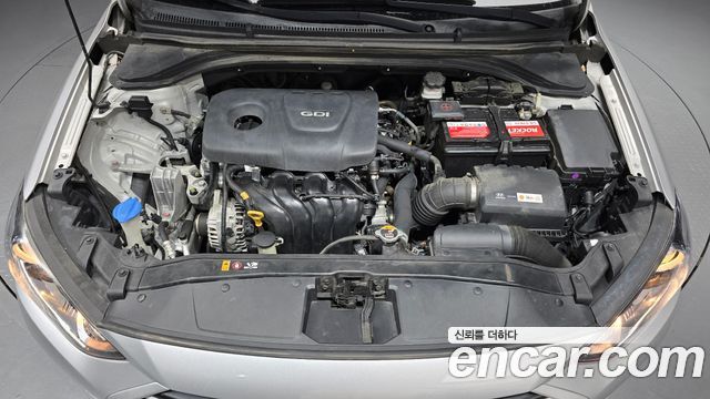 Hyundai AVANTE 2016 — photo 6