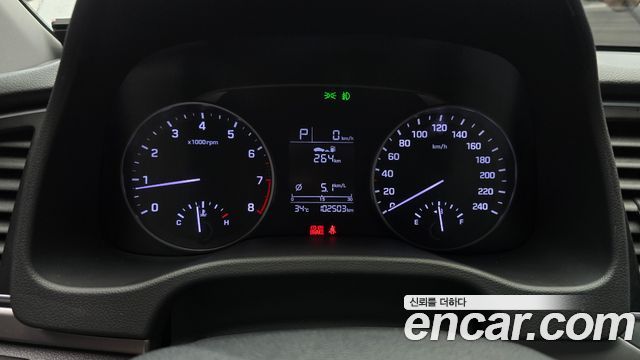 Hyundai AVANTE 2016 — photo 8