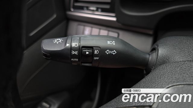 Hyundai AVANTE 2016 — photo 18