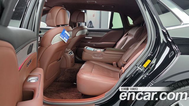 Genesis G90 2022 — photo 12