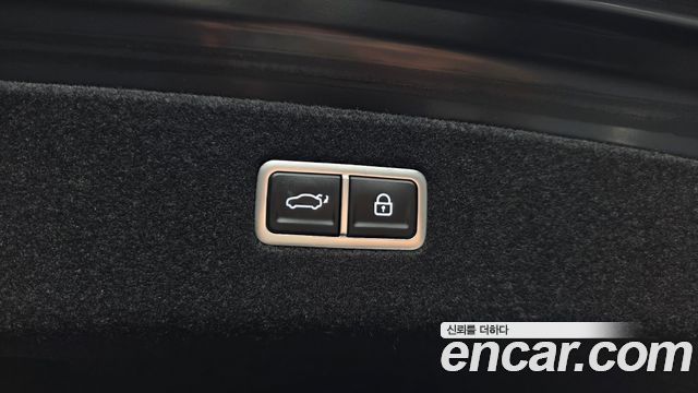 Genesis G90 2022 — photo 20
