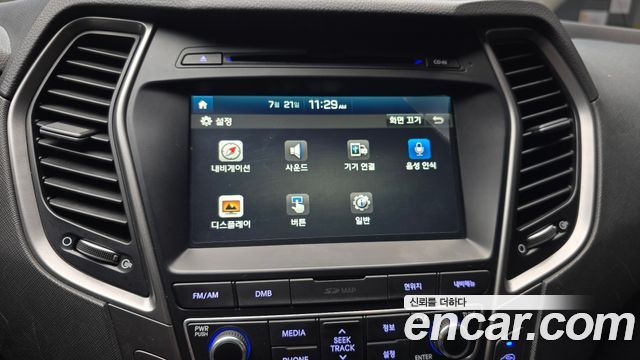 Hyundai Santafe 2018 — photo 21