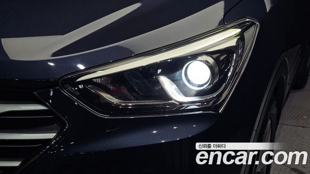 Hyundai Santafe 2018 — photo 8