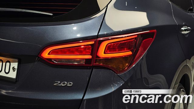 Hyundai Santafe 2018 — photo 9