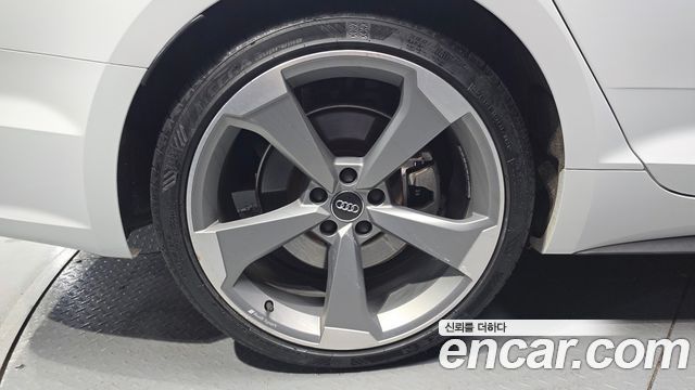 Audi A5 2019 — photo 5