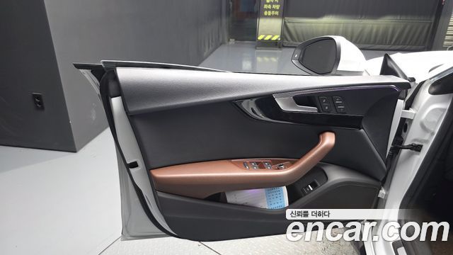 Audi A5 2019 — photo 14