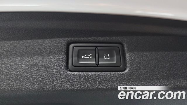 Audi A5 2019 — photo 36