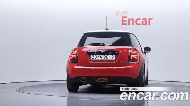 Mini Cooper 2020 — photo 4
