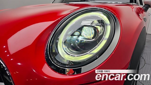 Mini Cooper 2020 — photo 8
