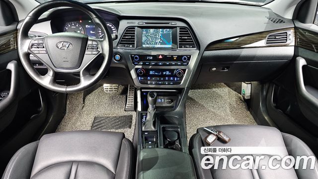 Hyundai Sonata 2016 — photo 10