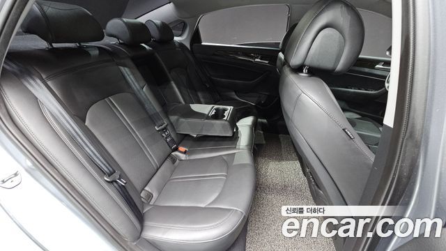 Hyundai Sonata 2016 — photo 24