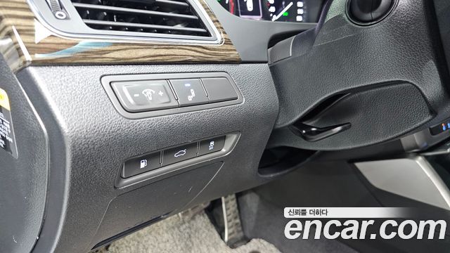 Hyundai Sonata 2016 — photo 28
