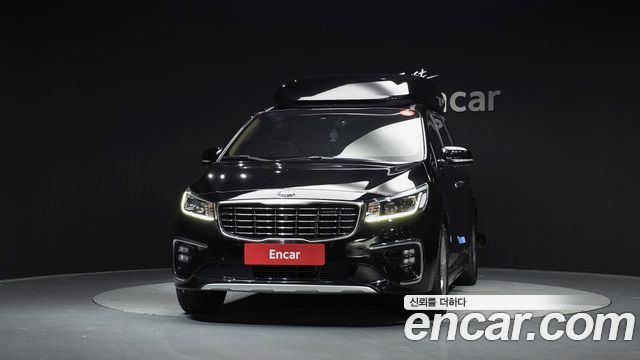 Kia Canival 2019 — photo 3