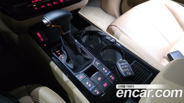 Kia Canival 2019 — photo 9