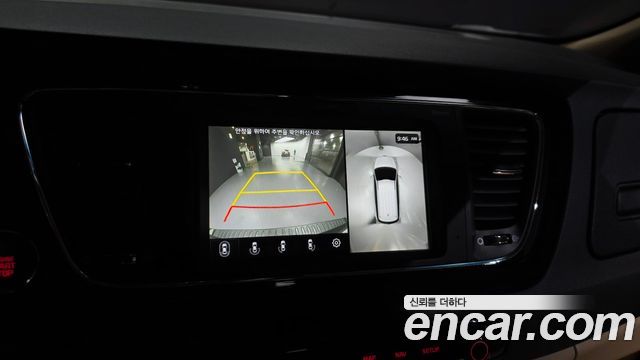 Kia Canival 2019 — photo 15